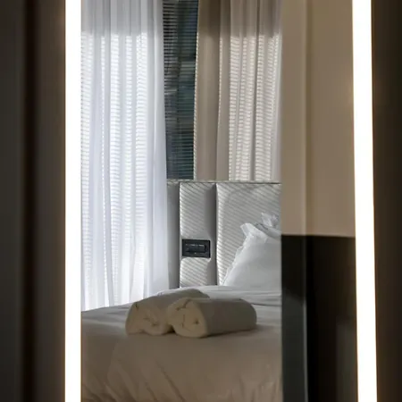 Luxury One Floreasca Towers * Bucharest